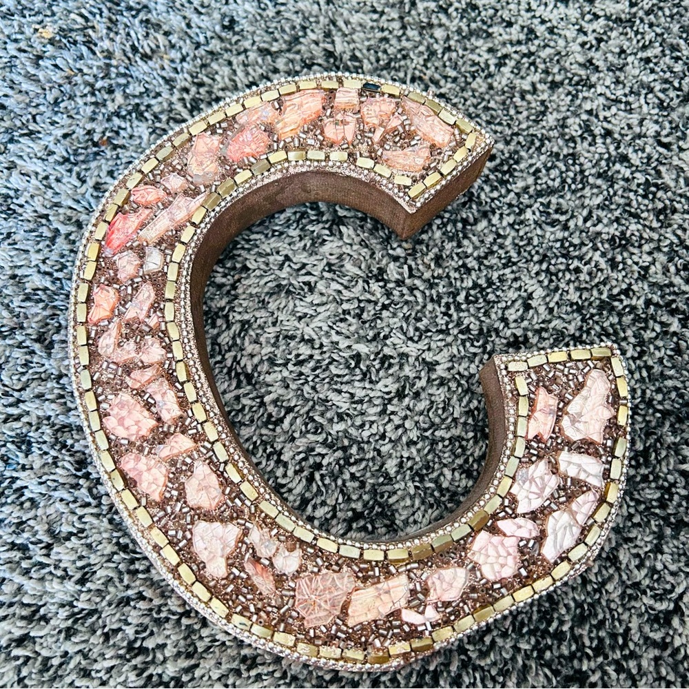 ‘C’ Home Decor